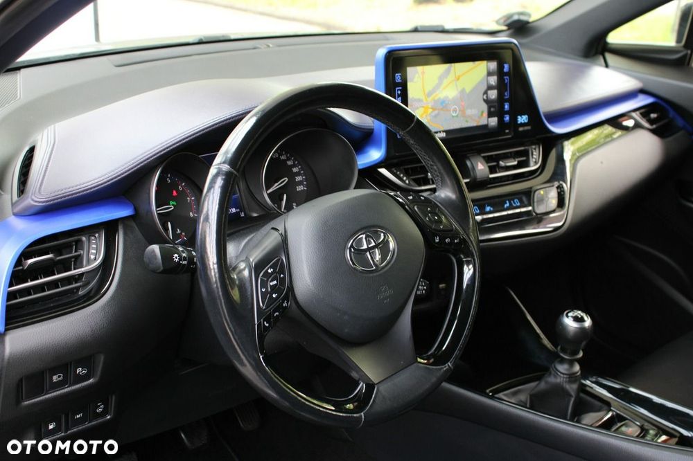 Toyota C-HR 1.2 T GPF Premium - 23