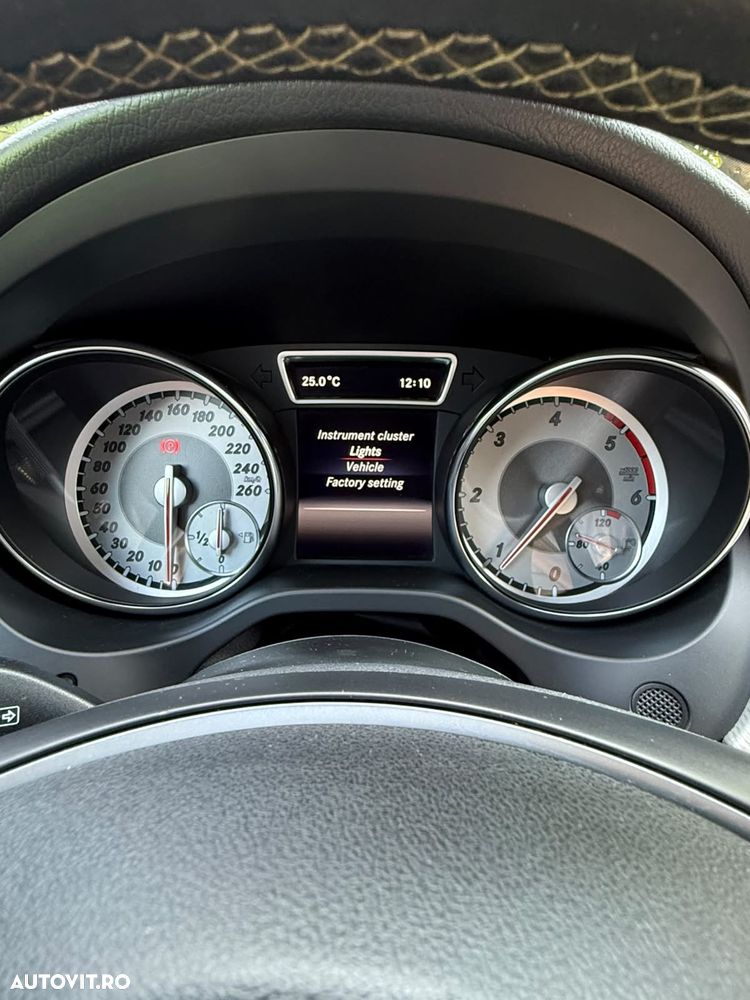 Mercedes-Benz CLA 180 d - 17