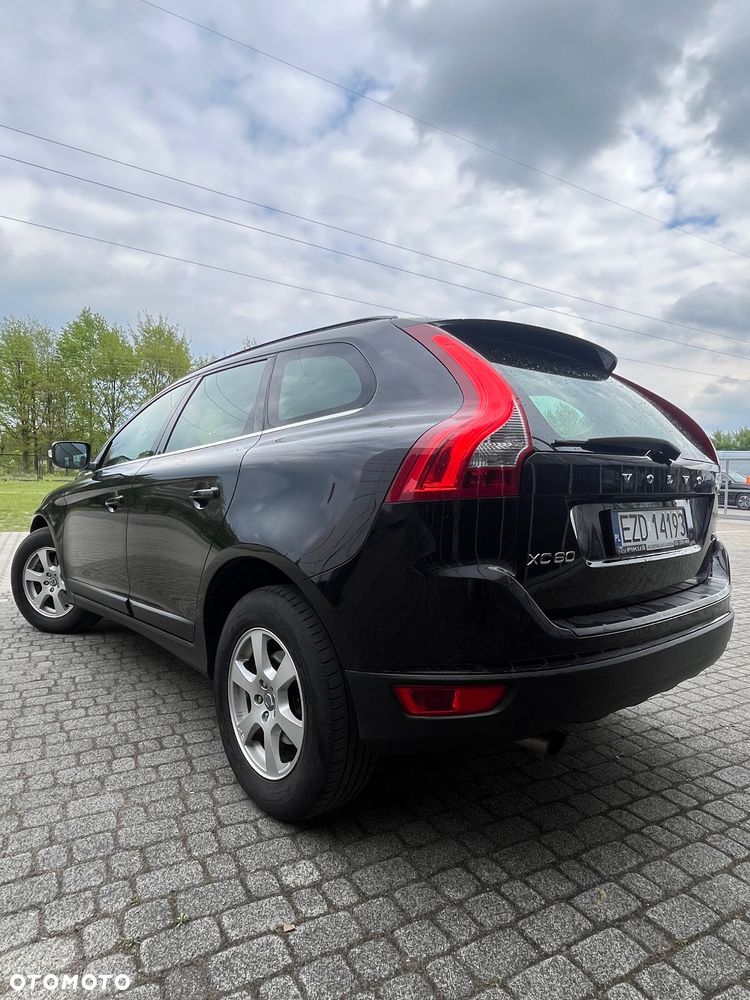 Volvo XC 60 D3 Momentum - 15