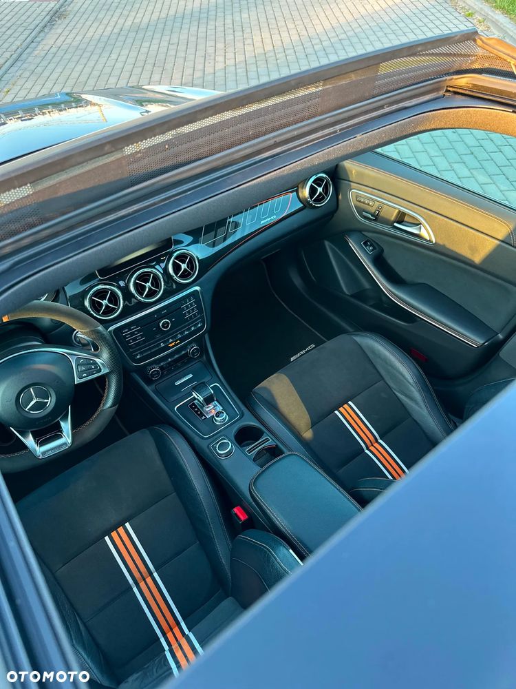 Mercedes-Benz CLA AMG 45 4-Matic - 31