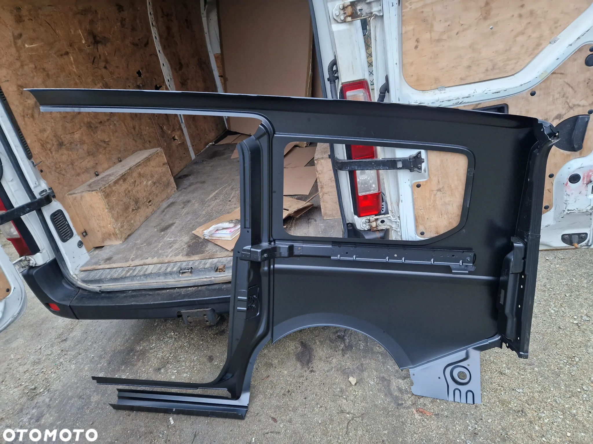 VW Caddy IV 2K7 MAXI 2020- błotnik prawy tył - 6