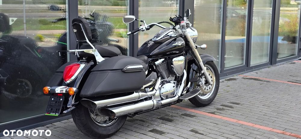 Suzuki VL 800 Volusia - Boulevard C50 - 5