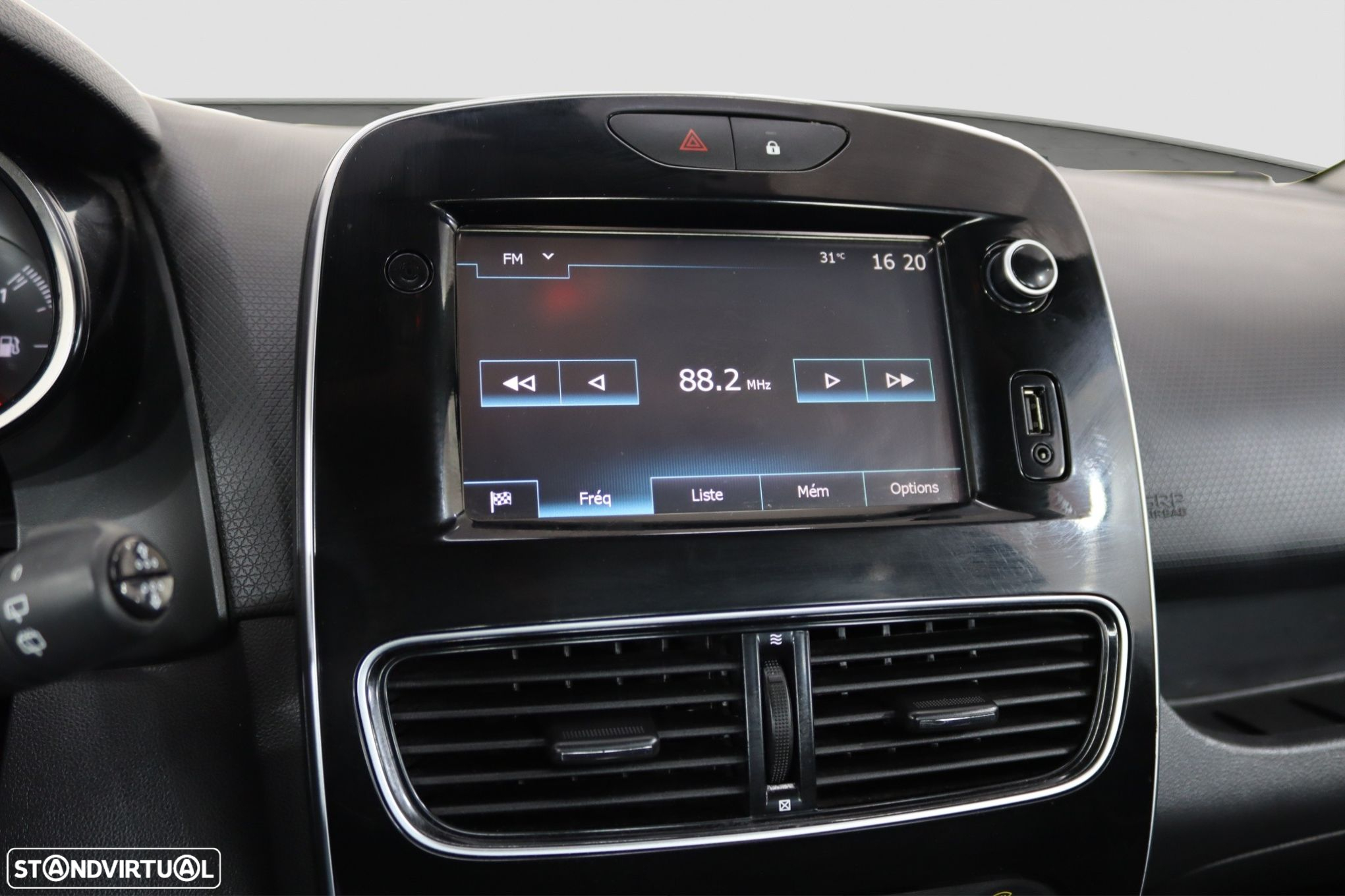 Renault Clio ENERGY TCe 90 Start & Stop LIMITED - 12