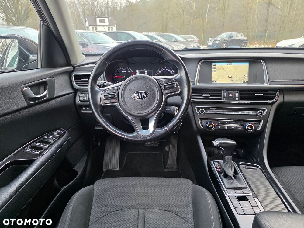 Kia Optima - 7