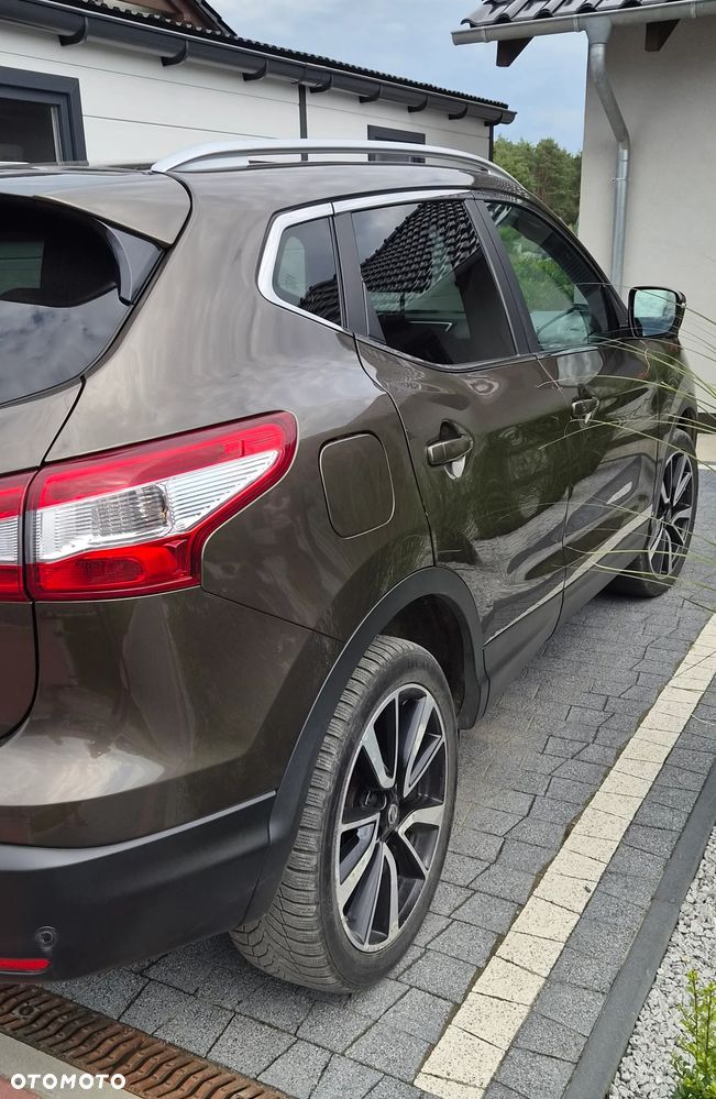 Nissan Qashqai 1.6 DIG-T Tekna - 4