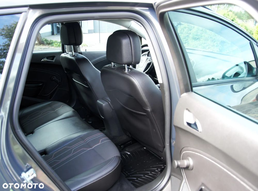 Opel Astra 1.4 Turbo ecoFLEX Start/Stop 150 Jahre - 24