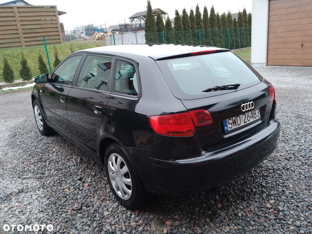 Audi A3 Sportback - 6
