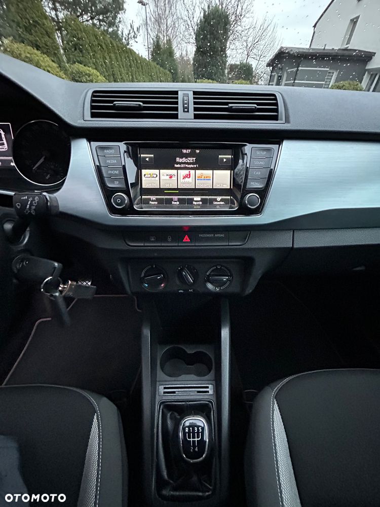 Skoda Fabia 1.2 TSI Cool Edition Red & Grey - 17