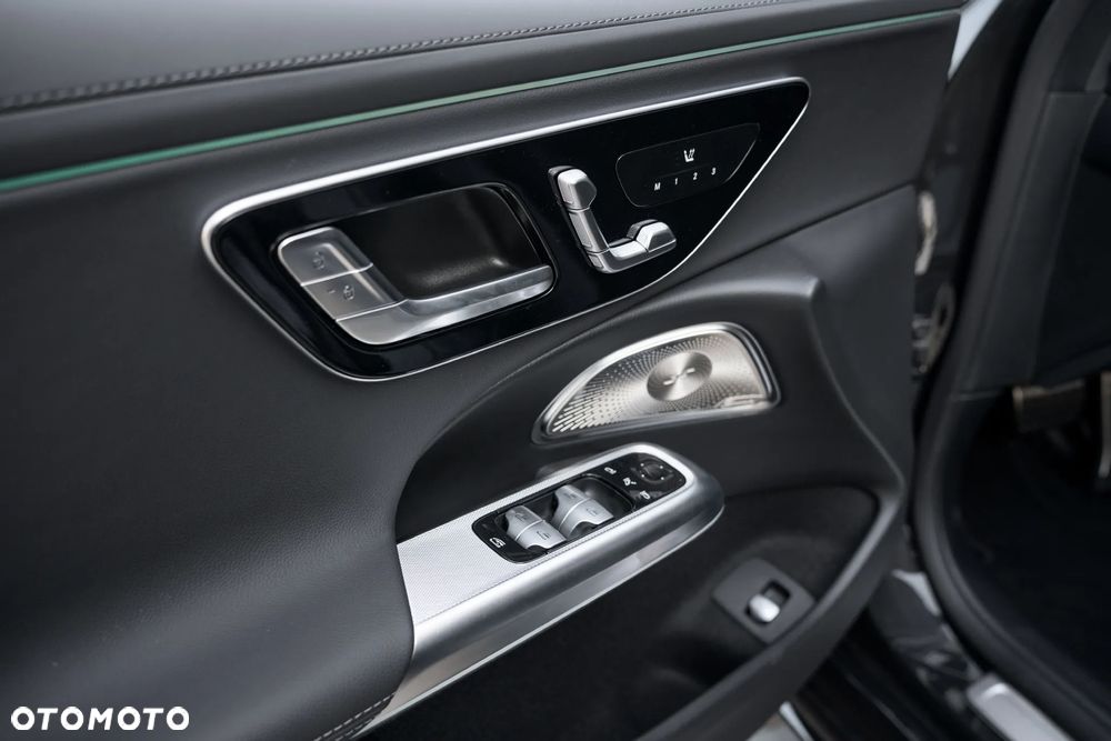 Mercedes-Benz Klasa E 220 d 4-Matic AMG - 11