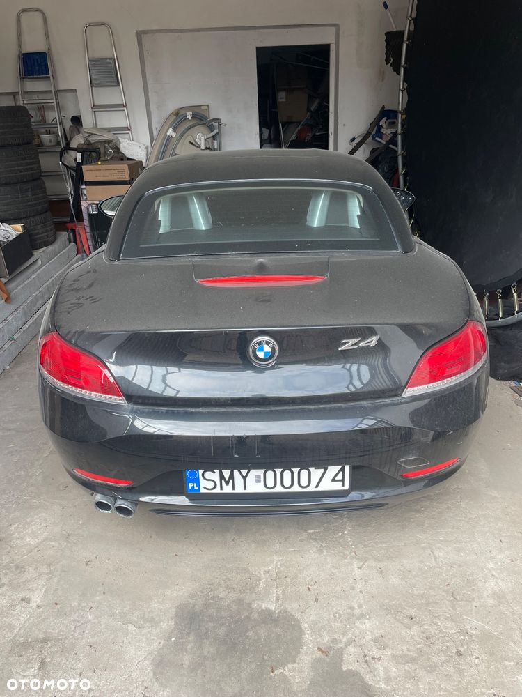 BMW Z4 sDrive28i - 10