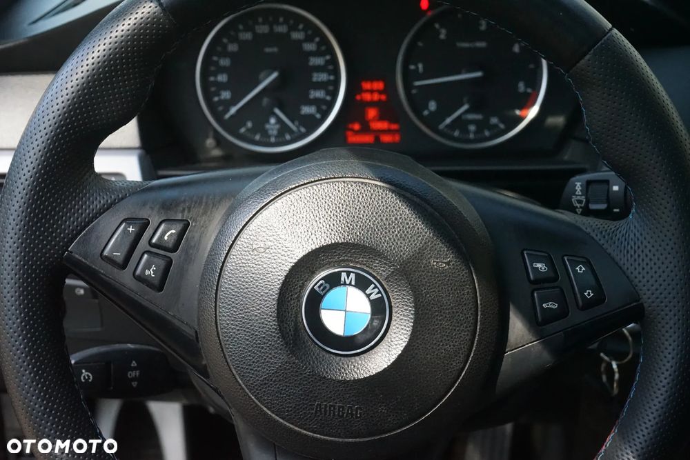 BMW Seria 5 525d xDrive Edition Sport - 16