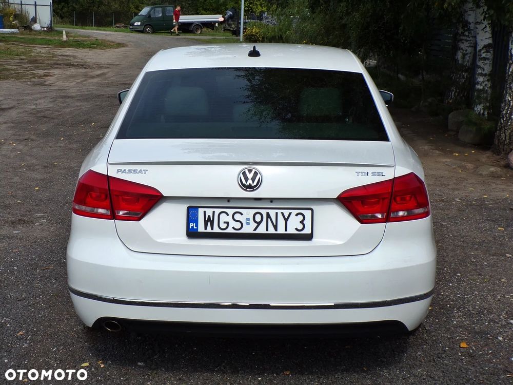 Volkswagen Passat 2.0 TDI SCR Highline DSG - 9