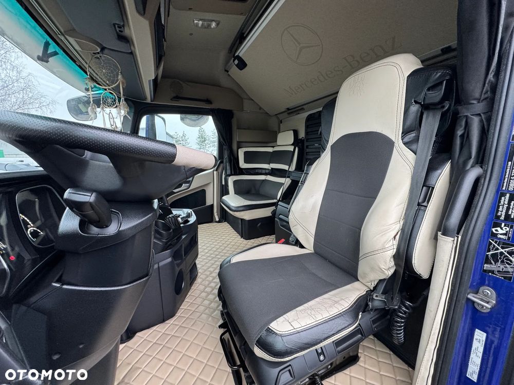 Mercedes-Benz Actros 1842 - 11