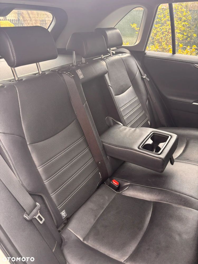 Toyota RAV4 2.5 Hybrid Executive 4x4 - 27