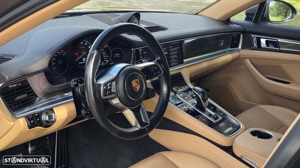 Porsche Panamera Sport Turismo 4 E-Hybrid Platinum Edition - 10