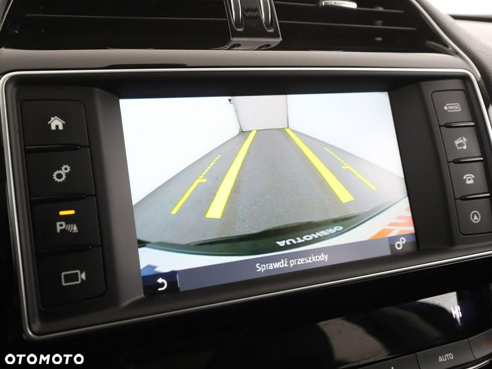 Jaguar F-Pace 20d AWD R-Sport - 20