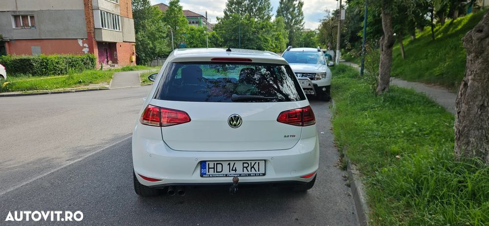 Volkswagen Golf 2.0 TDI BlueMotion Technology Cup - 4