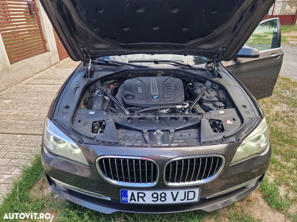 BMW Seria 7 730d xDrive - 21