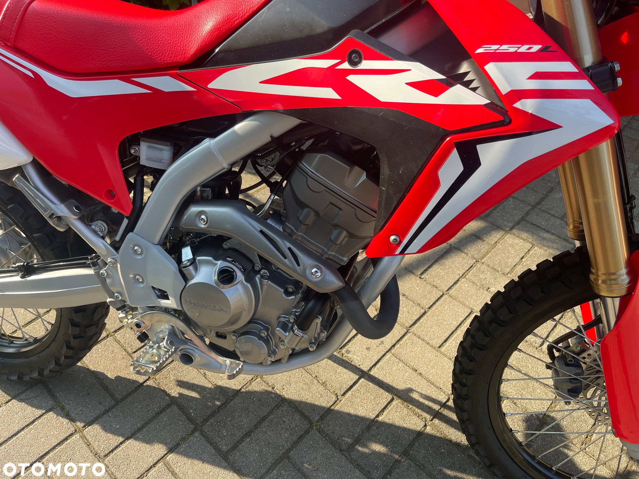 Honda CRF - 11