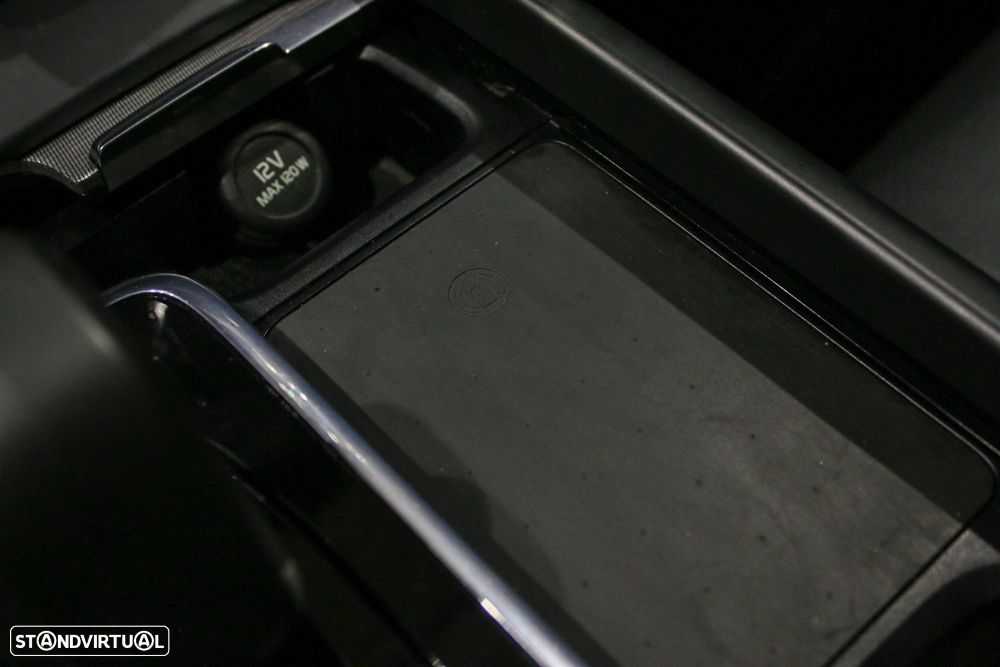 Volvo XC 60 2.0 T6 PHEV Plus Dark AWD - 29