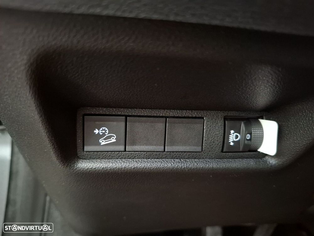 Jeep Avenger 1.2 TG Altitude - 29