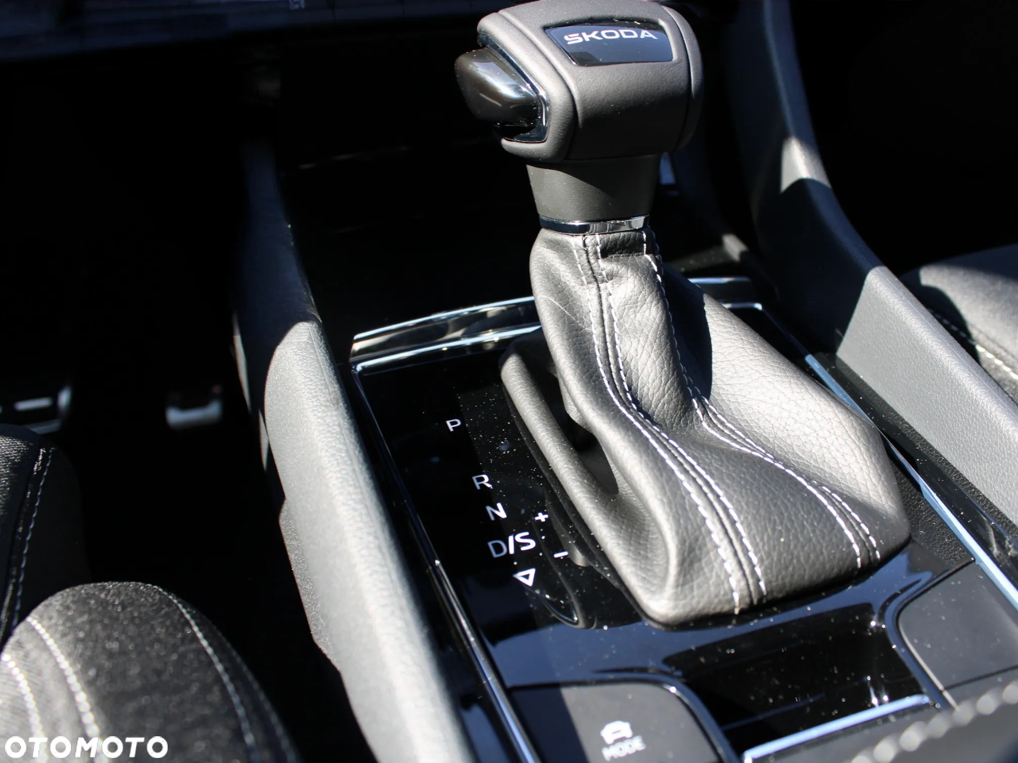 Skoda Karoq 1.5 TSI ACT Sportline DSG - 23