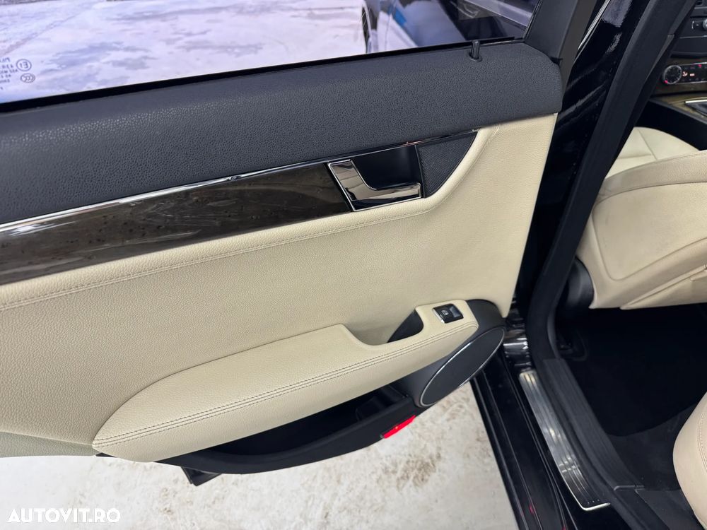 Mercedes-Benz C 200 (BlueEFFICIENCY) Avantgarde - 17