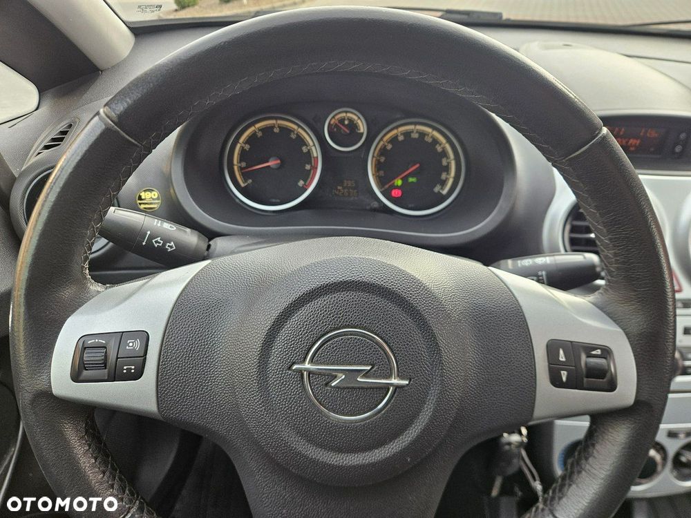 Opel Corsa 1.4 16V Active - 27