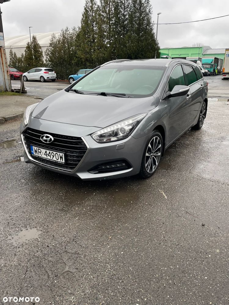 Hyundai i40 1.7 CRDi Premium - 1