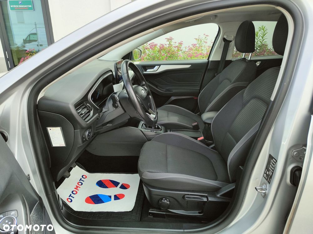 Ford Focus 1.5 EcoBlue Start-Stopp-System TITANIUM STYLE - 15