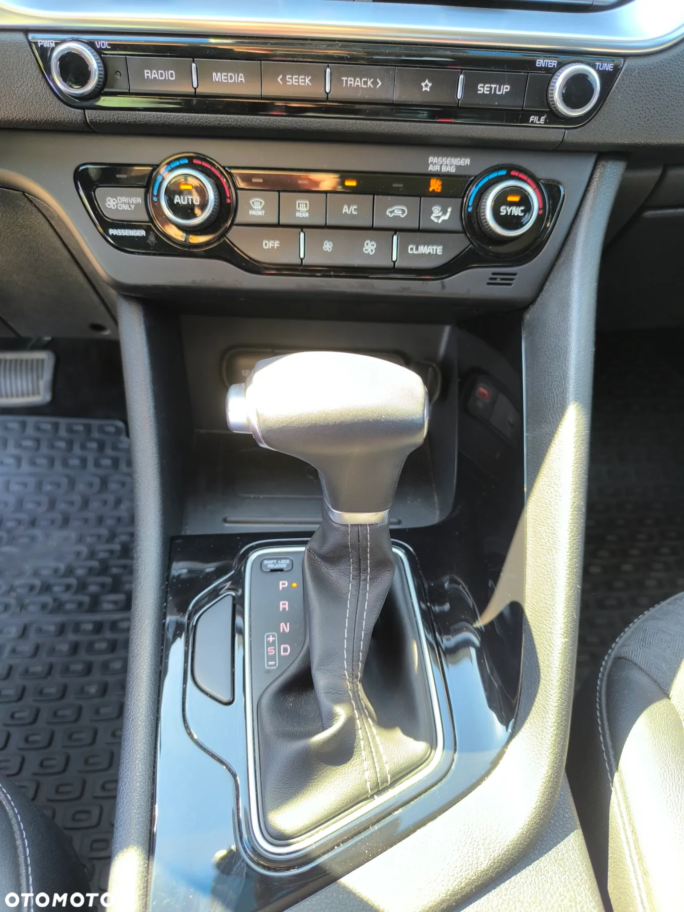 Kia Niro - 12