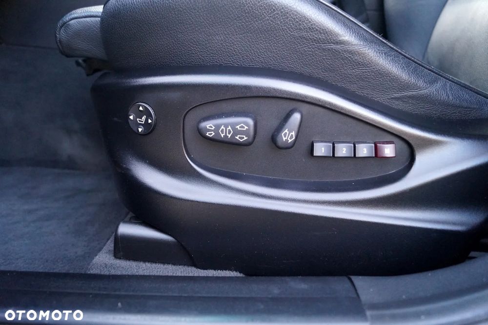 BMW X3 3.0sd - 29
