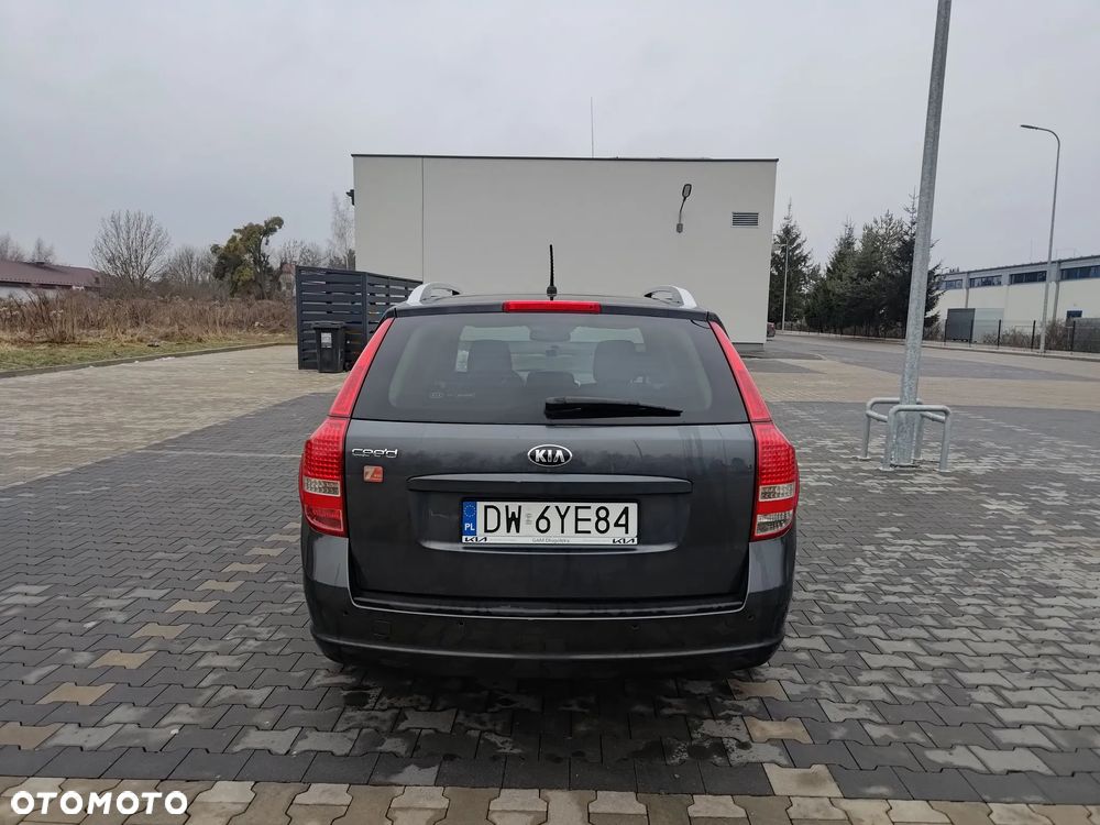 Kia Ceed 1.6 Crdi Optimum + - 10