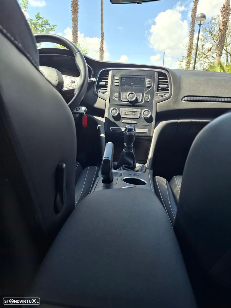 Renault Mégane 1.5 dCi Zen - 8