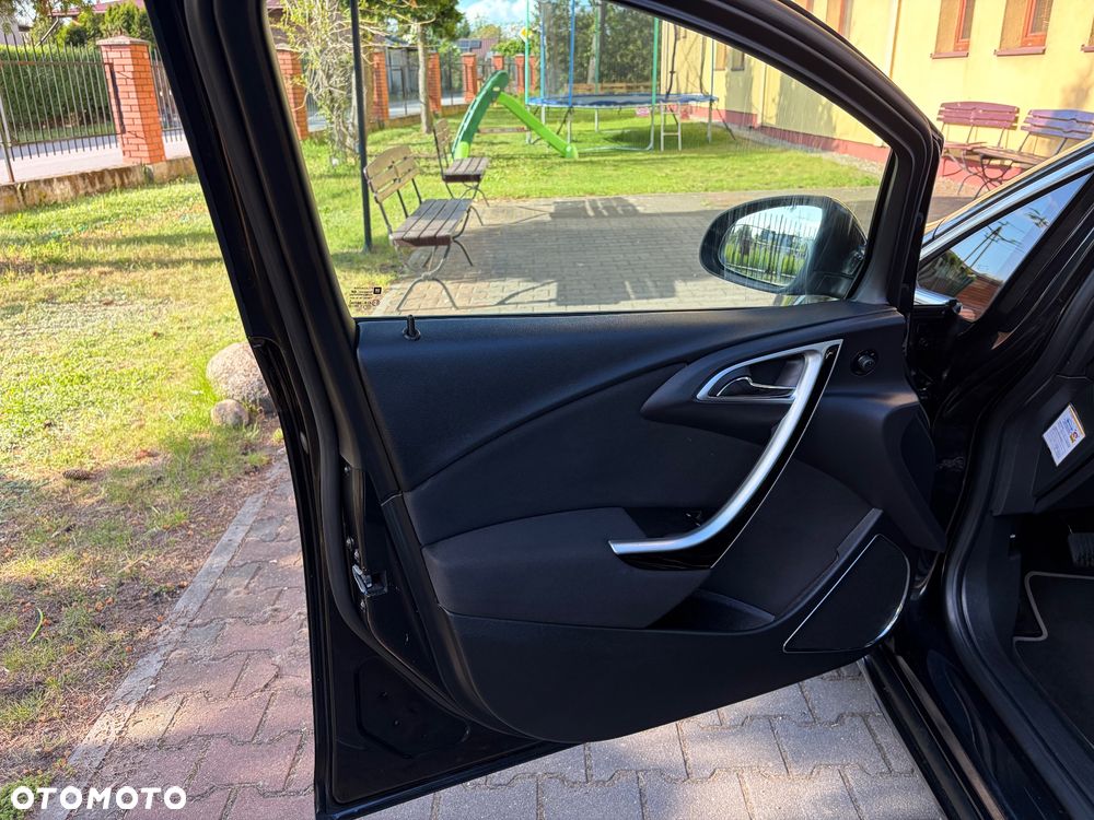 Opel Astra 1.4 Turbo - 21