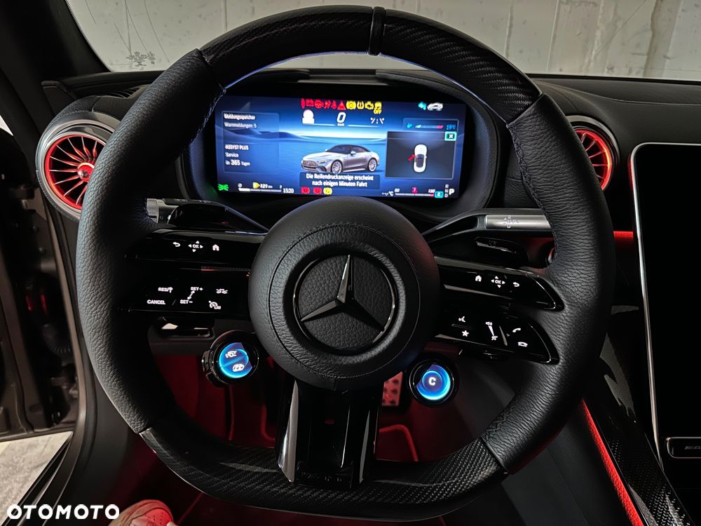 Mercedes-Benz SL AMG 63 4-Matic+ - 23