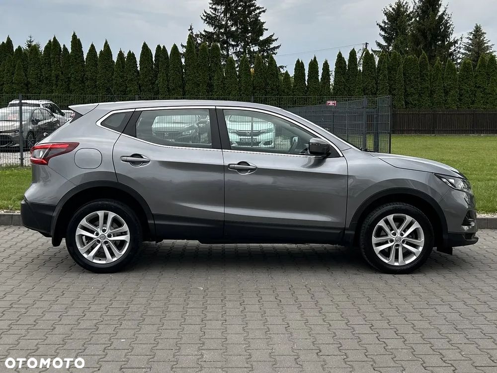 Nissan Qashqai - 12