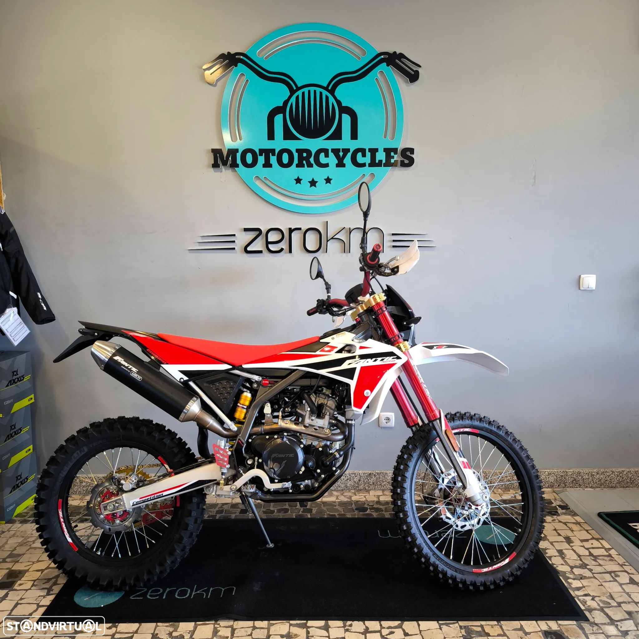 Fantic Enduro XEF 250 TRAIL 4T COMP EU5 - 1