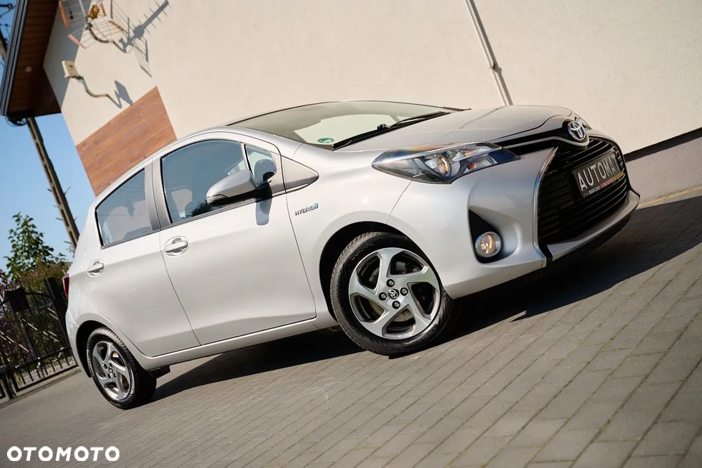 Toyota Yaris 1.5 VVT-i Comfort - 24