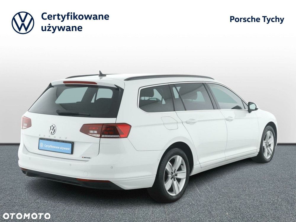 Volkswagen Passat - 2