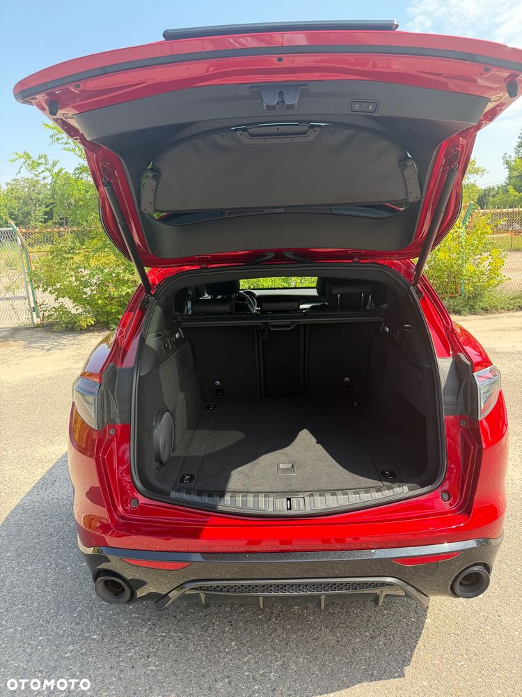Alfa Romeo Stelvio 2.0 Turbo Intensa Q4 - 13