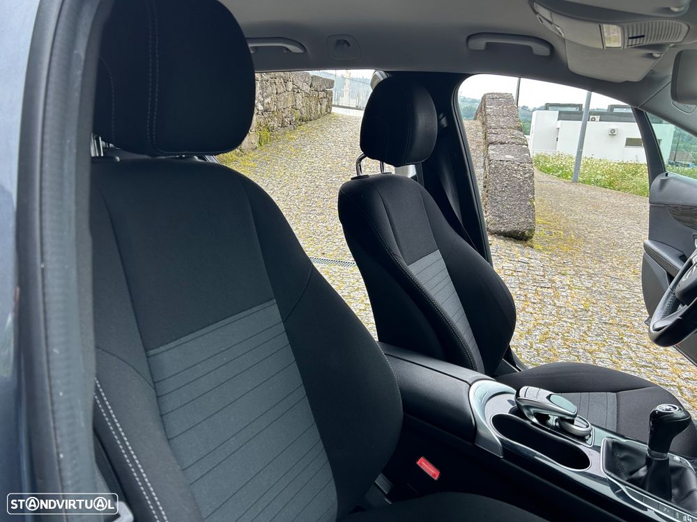 Mercedes-Benz C 200 - 19