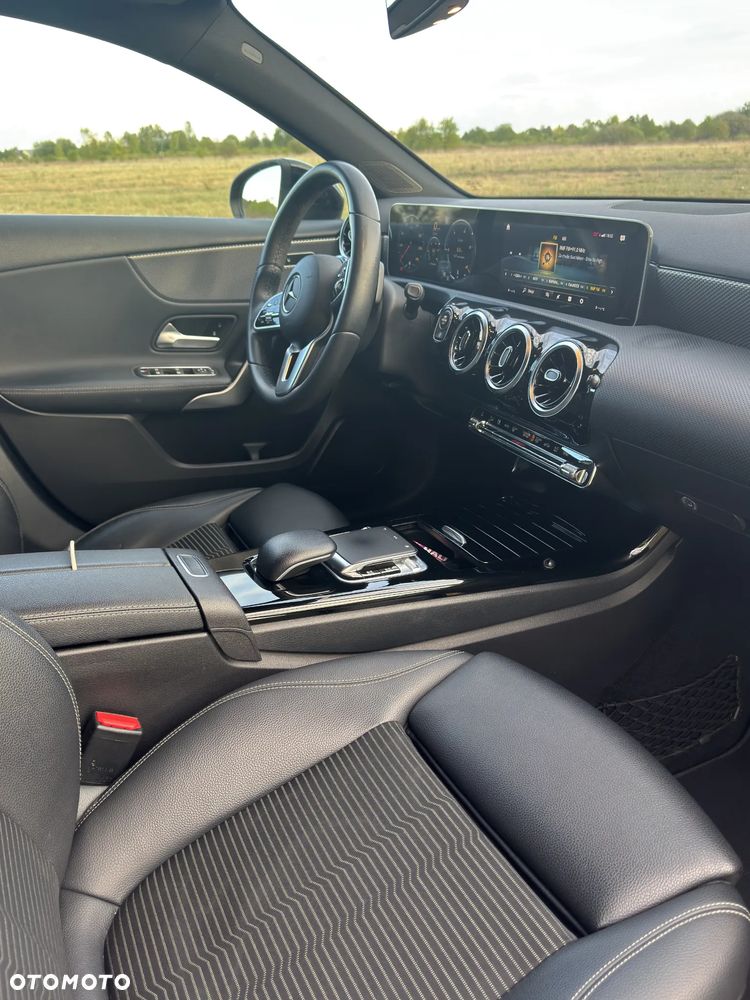 Mercedes-Benz Klasa A 200 AMG Line 7G-DCT - 8