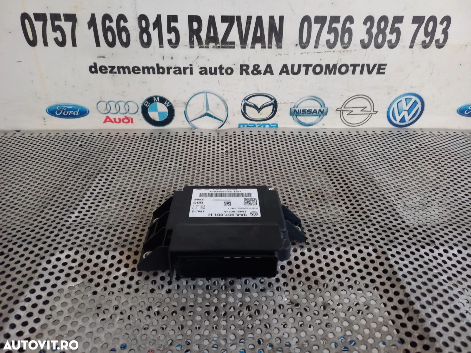 Calculator Modul Frana De Mana Vw Passat B7 An 2011-2012-2013-2014-2015 Motor 1.6 Tdi CAY Cutie MYB - 1
