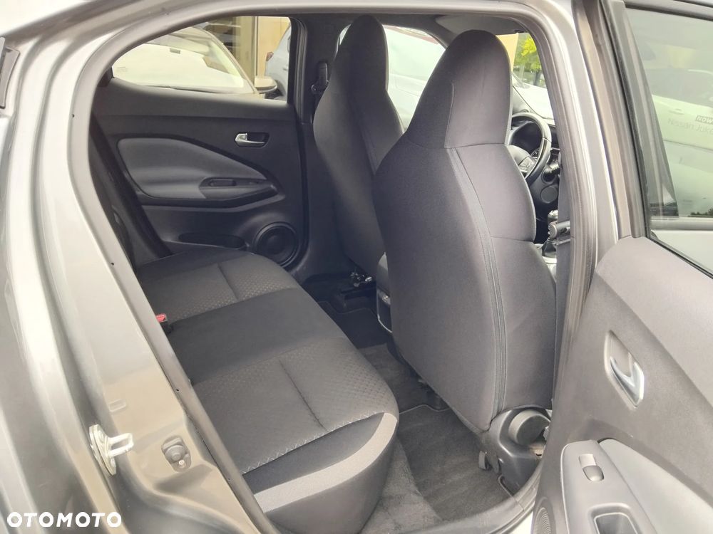 Nissan Juke 1.0 DIG-T N-Connecta - 28