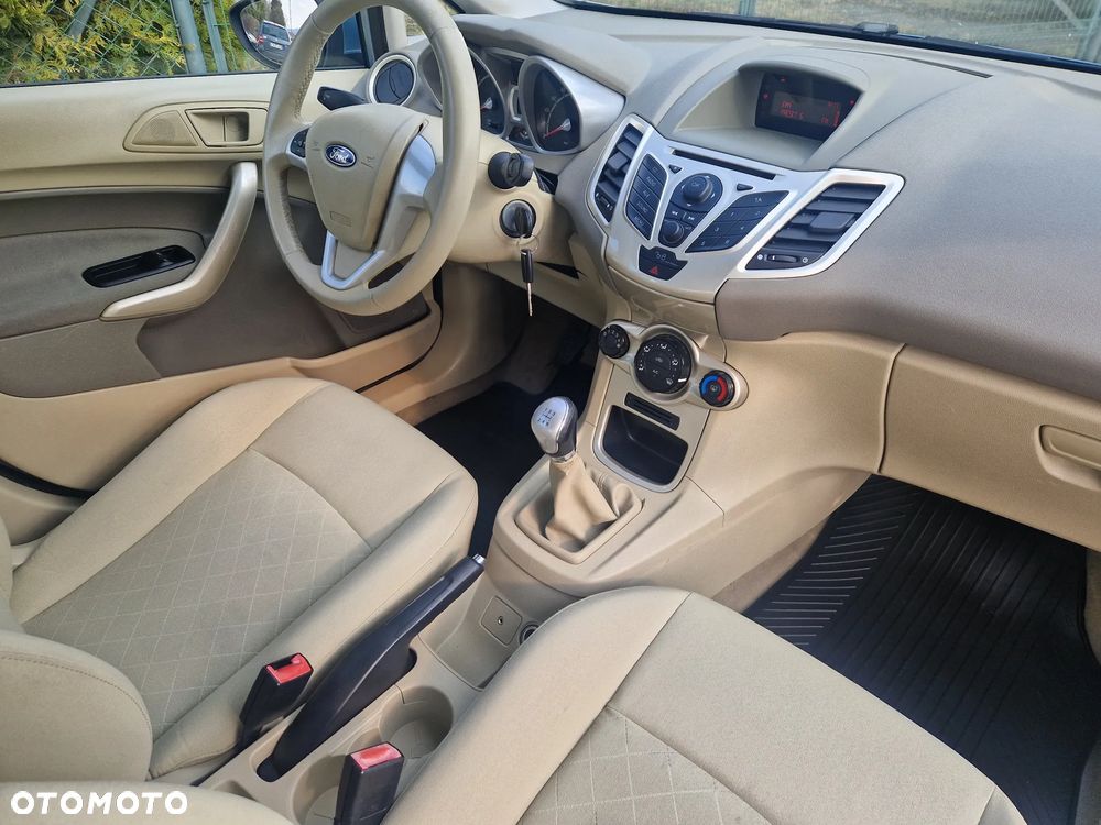 Ford Fiesta 1.25 Ghia - 4