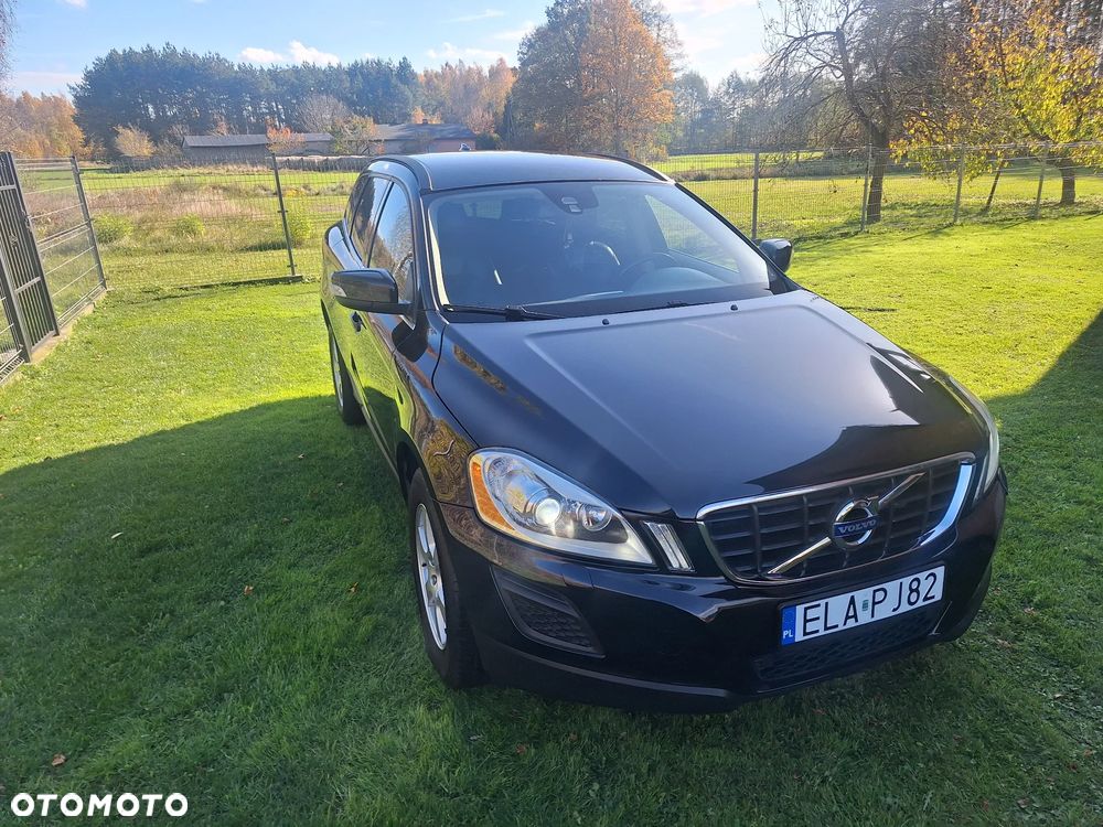 Volvo XC 60 D4 Momentum - 3