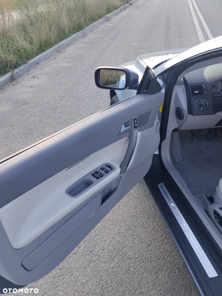 Volvo C70 2.4i Summum - 23