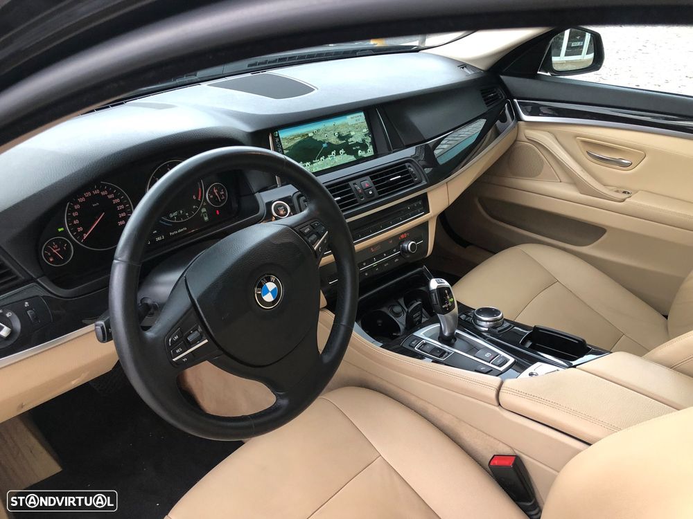 BMW 520 d Exclusive Auto 129g - 23