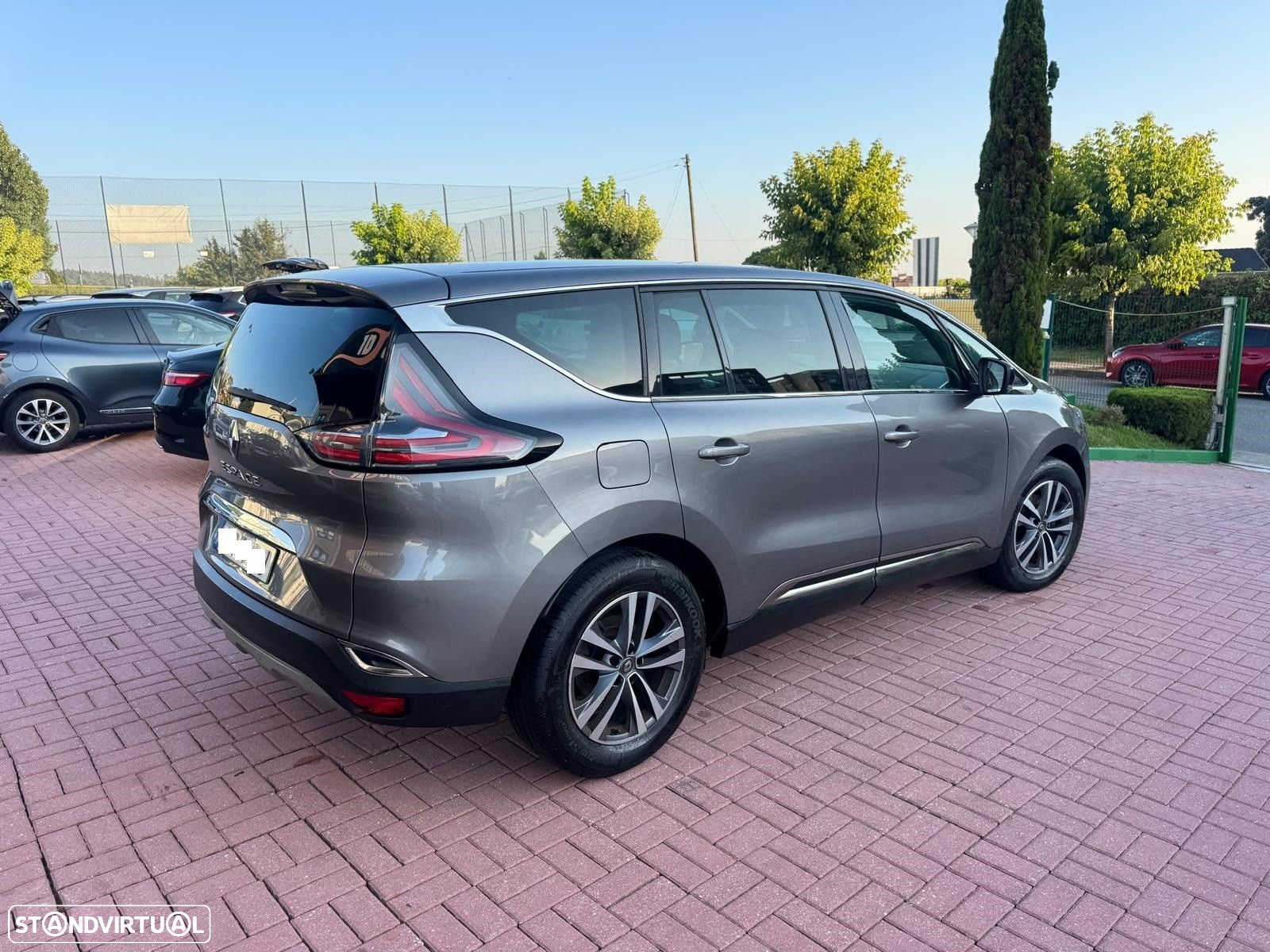 Renault Espace 1.6 dCi Initiale Paris EDC - 5